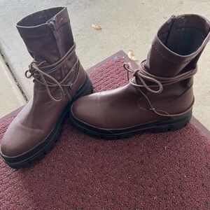 Miss Lola - Mocha Dylan Combat Boots Size 8
